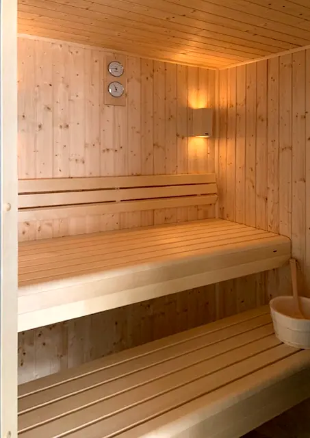 extension avec piscine et sauna morainvilliers
