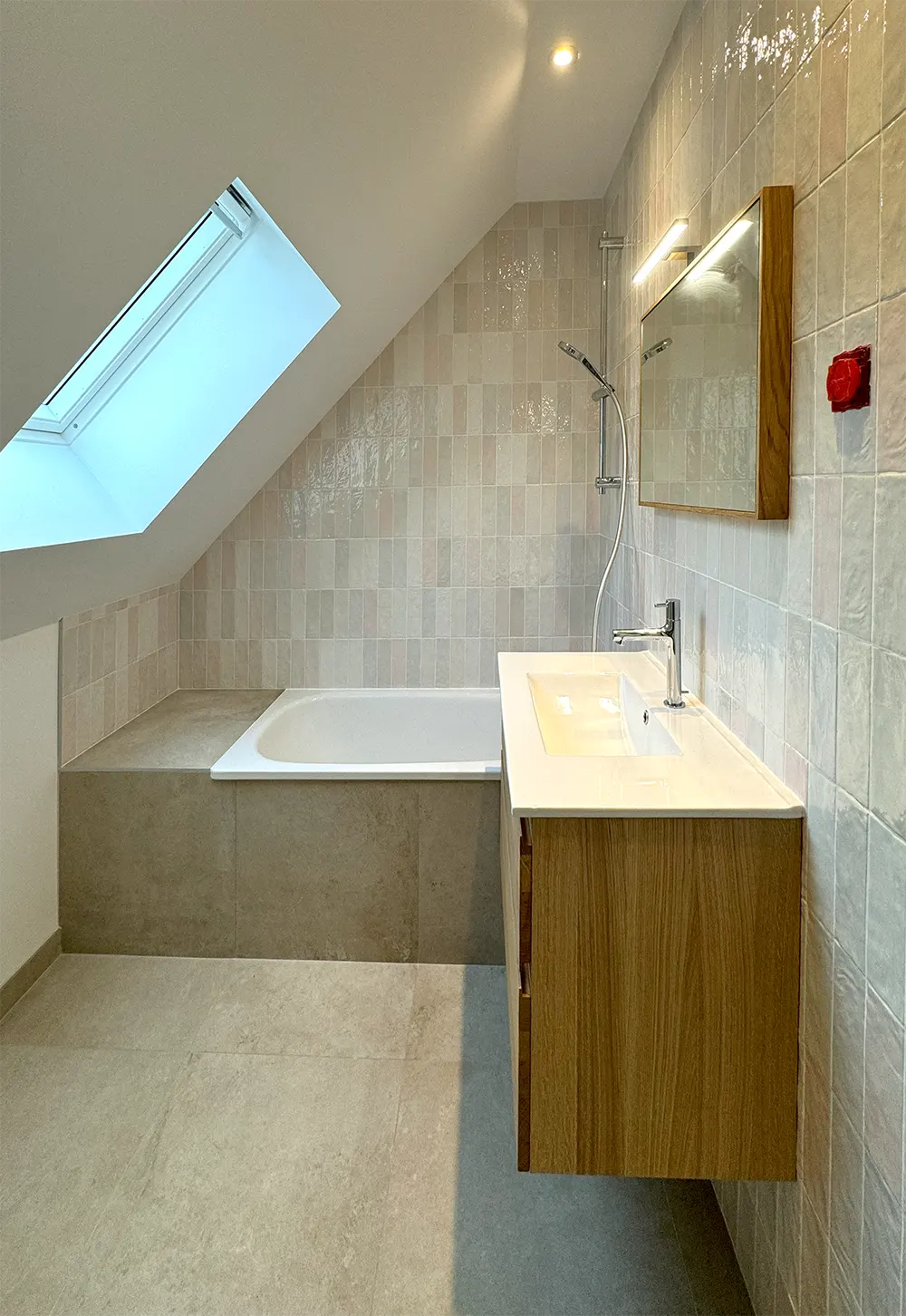 salle d'eau après travaux de rénovation 