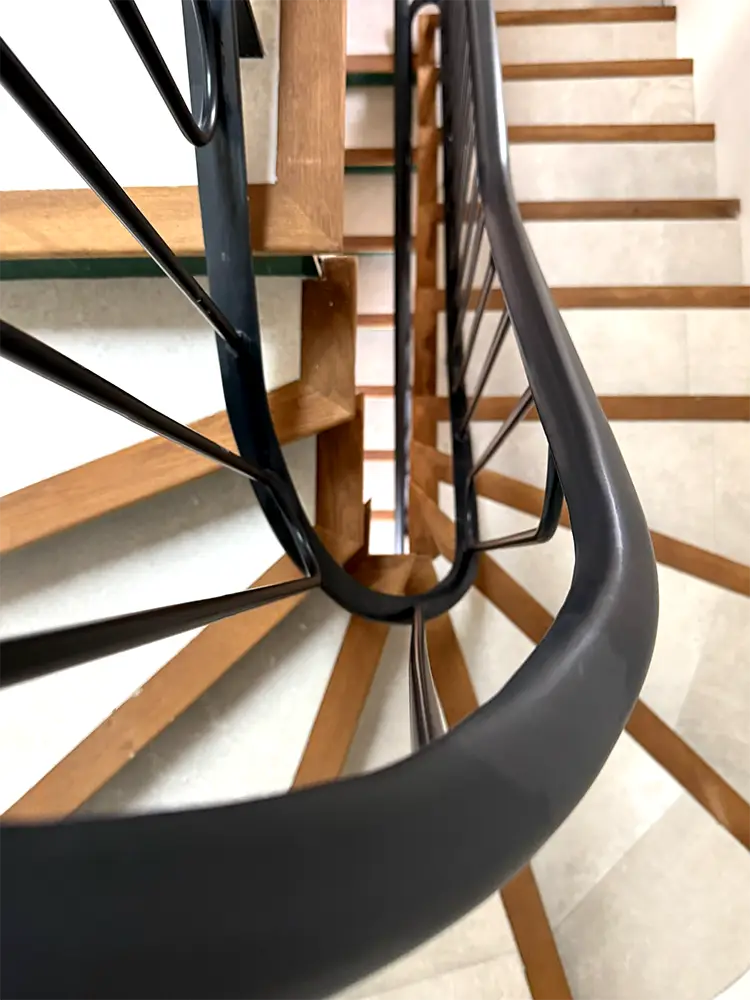 escalier corps de ferme