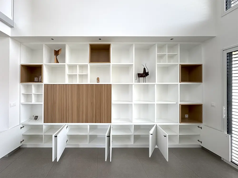 création de mobilier sur mesure salon morainvilliers