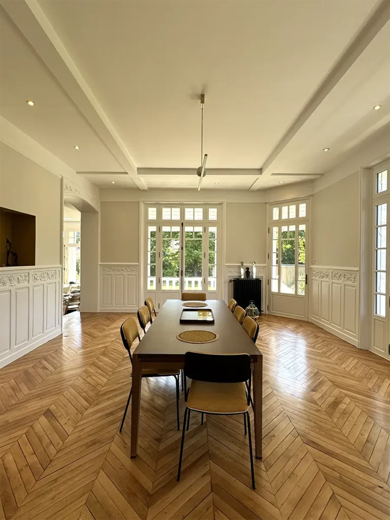 vue table de la salle à manger