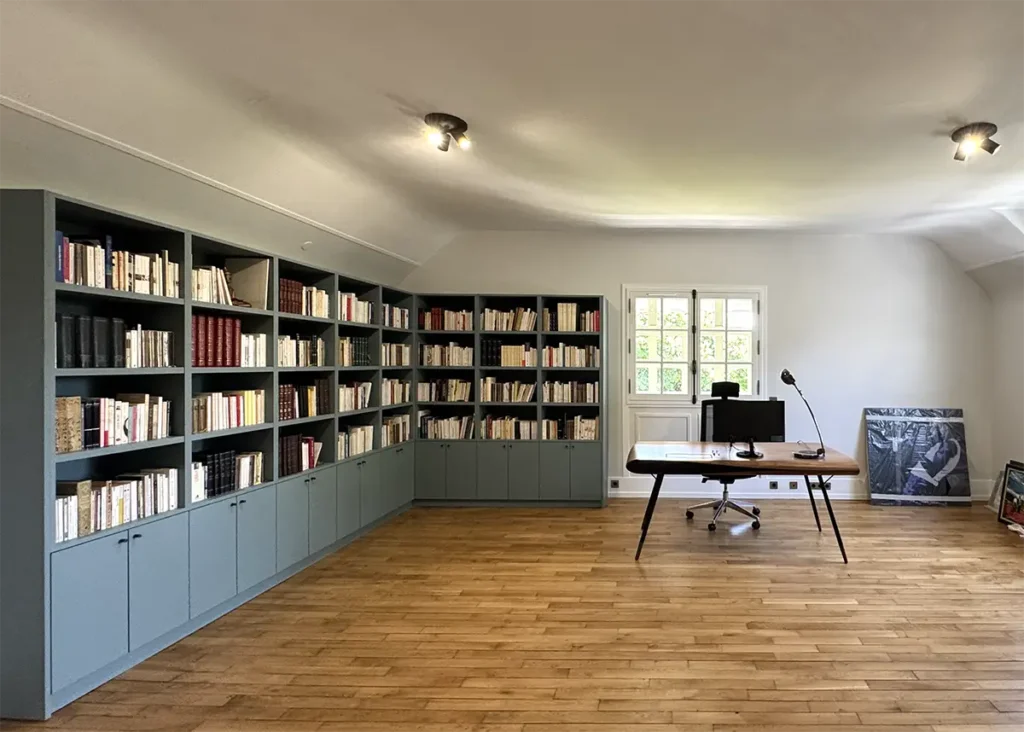 bureau villa