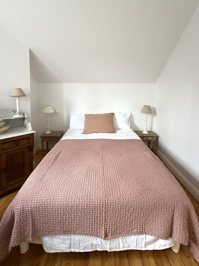 lit chambre après réno