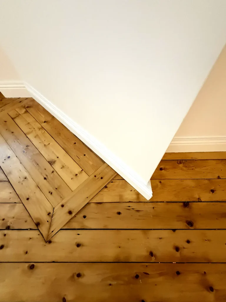 zoom sur le parquet après rénovation