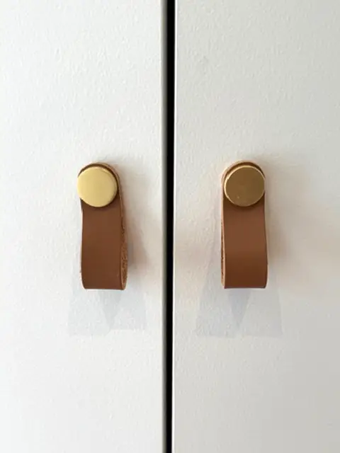 zoom sur boutons de porte placard rangements