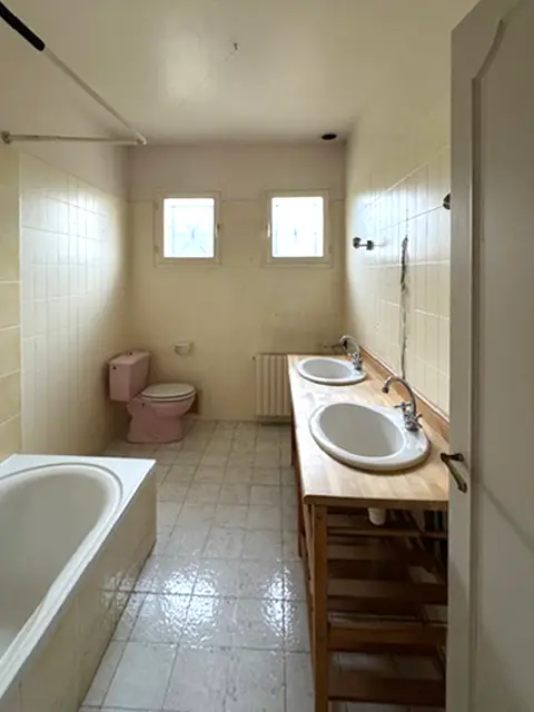salle de bain avant la rénovation