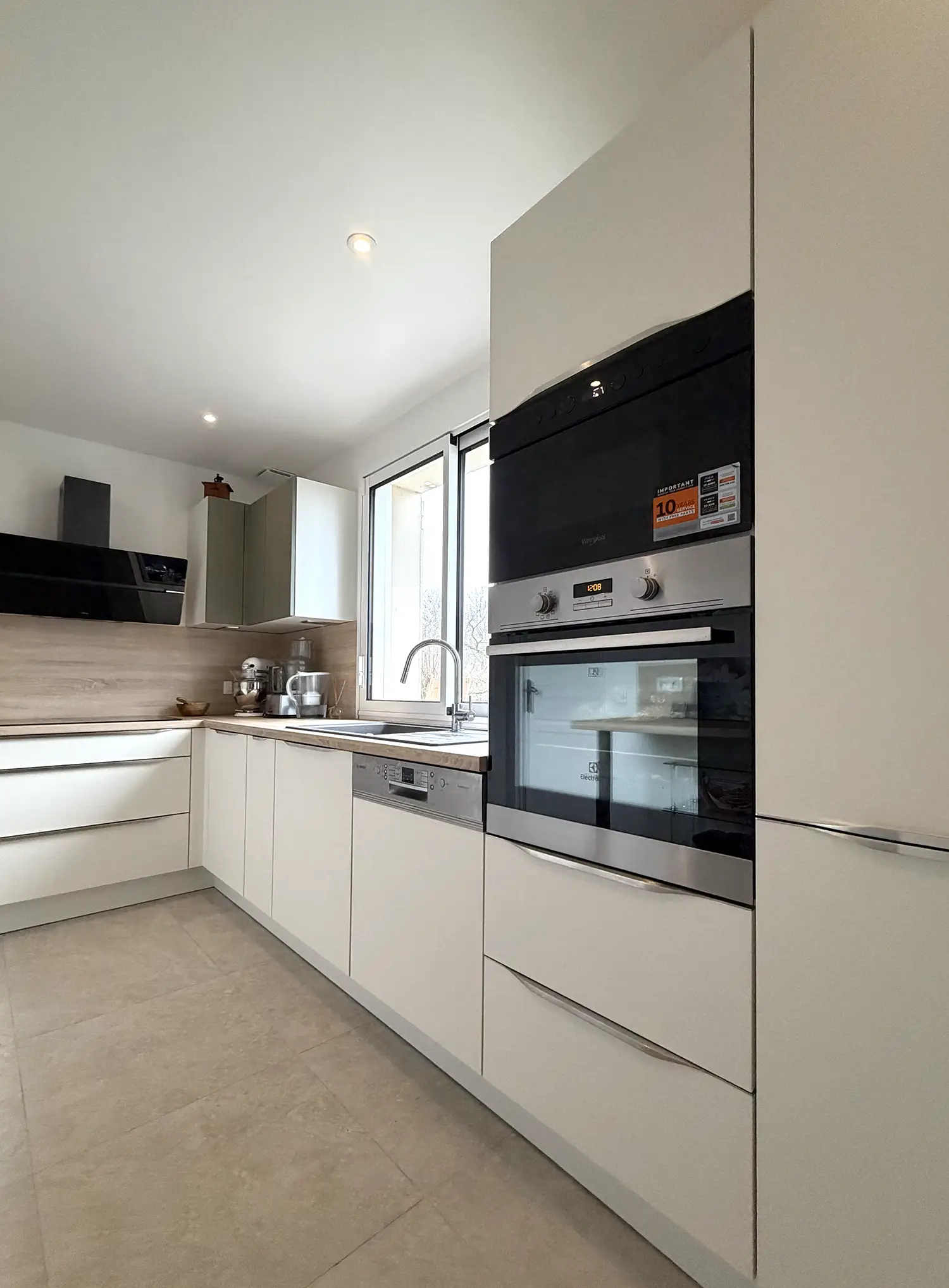 la cuisine après restructuration partielle de la maison